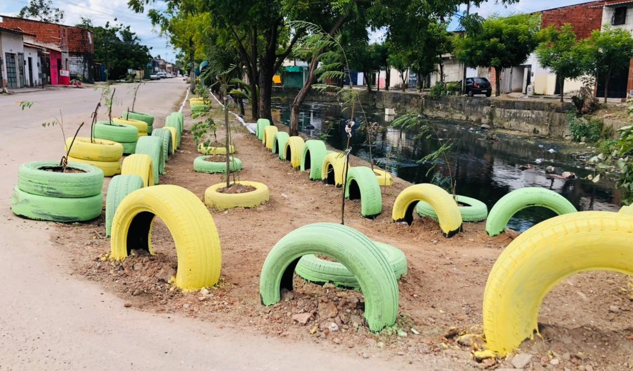 Fóruns Territoriais de Fortaleza - Fórun Territorial Bom Jardim, Bom Sucesso, Granja Lisboa, Granja Portugal e Siqueira - Prefeitura de Fortaleza requalifica ponto de lixo no bairro Bom Jardim