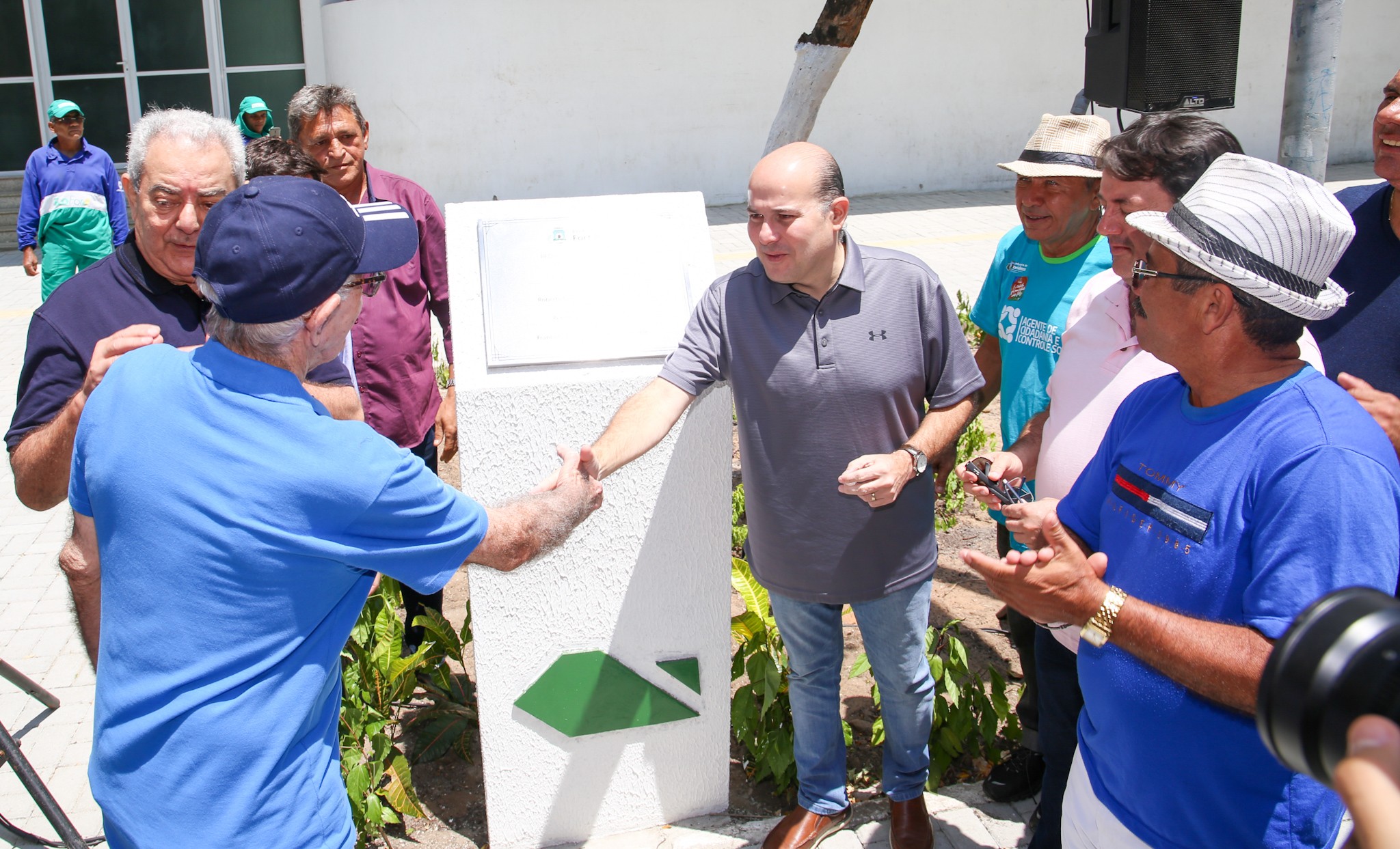 Fóruns Territoriais de Fortaleza - Fórun Territorial Centro, Moura Brasil e Praia de Iracema - Prefeitura entrega requalificação da Praça Waldemar Falcão no Centro