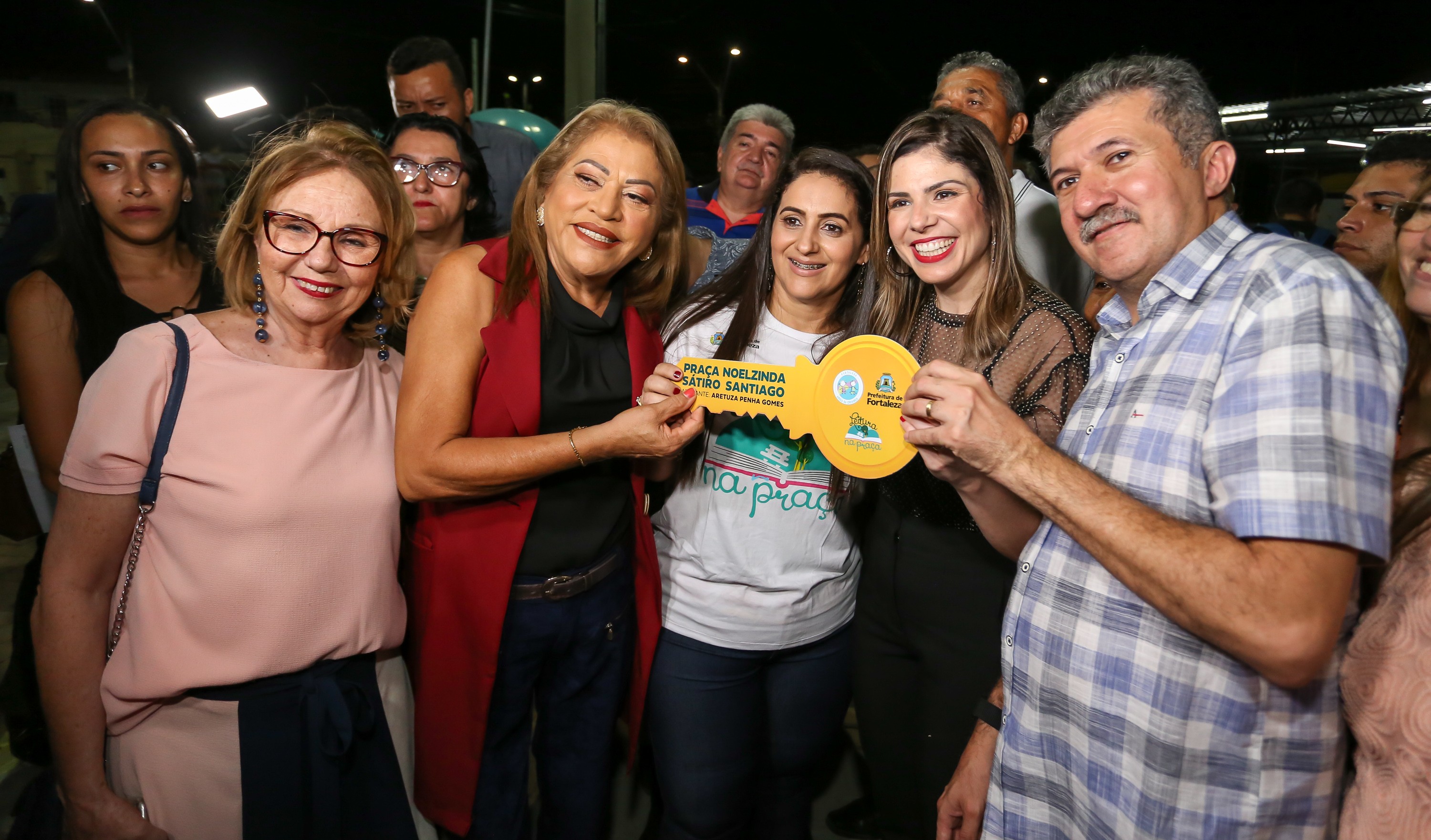 Fóruns Territoriais de Fortaleza - Fórun Territorial Mondubim, Maraponga, Jardim Cearense e Manoel Sátiro - Primeira-dama Carol Bezerra entrega requalificação da Praça Noelzinda Sátiro Santiago