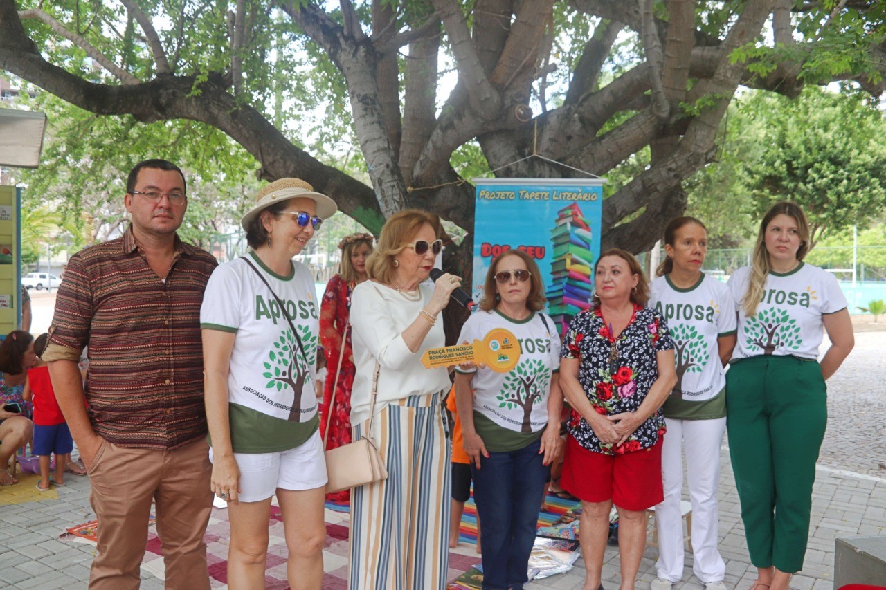 Fóruns Territoriais de Fortaleza - Fórun Territorial Cocó, Cidade 2000 e Manuel Dias Branco - Prefeitura inaugura 18º quiosque do Leitura na Praça em Fortaleza