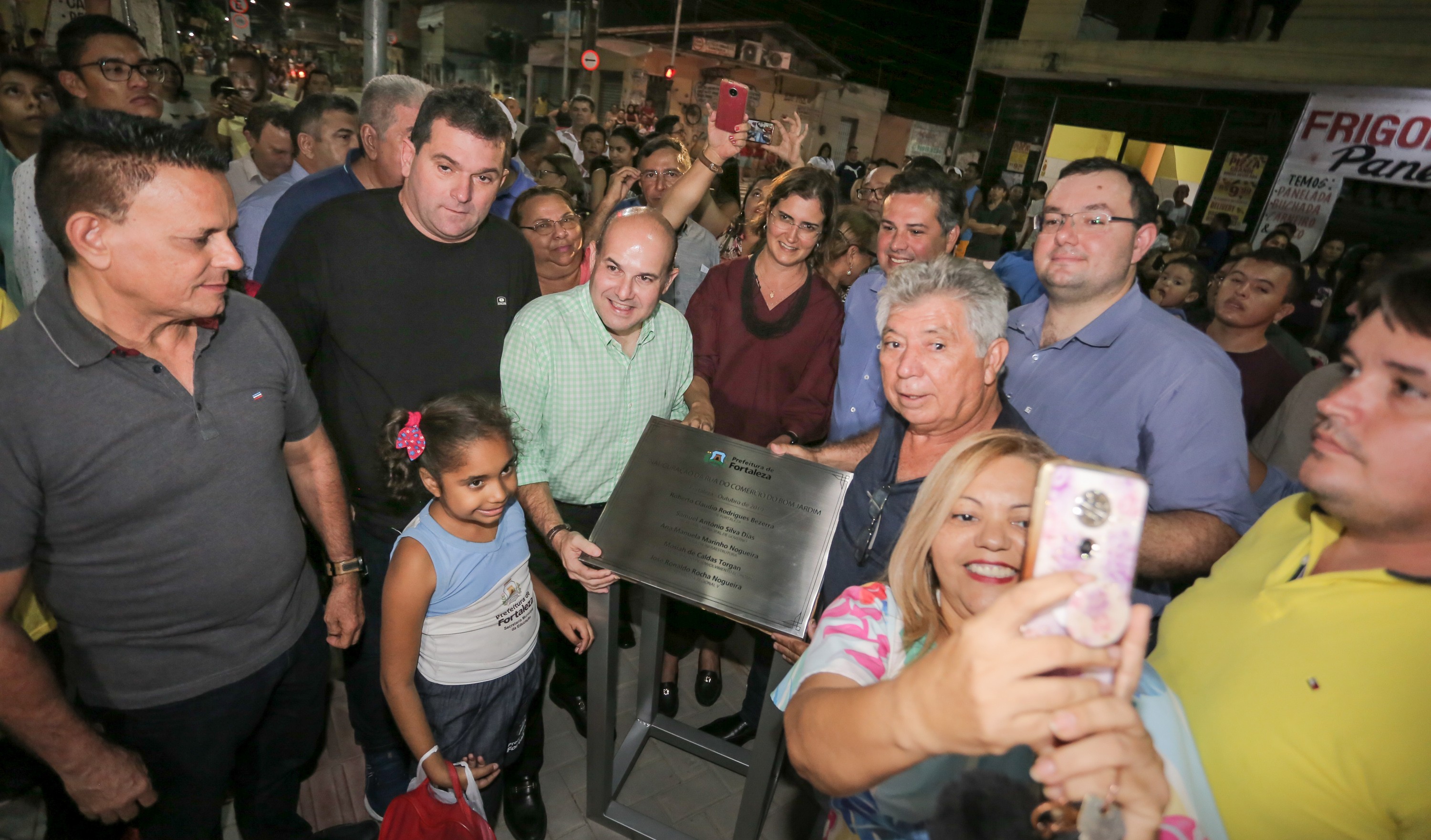 Fóruns Territoriais de Fortaleza - Fórun Territorial Bom Jardim, Bom Sucesso, Granja Lisboa, Granja Portugal e Siqueira - Prefeito Roberto Cláudio entrega Rua do Comércio no Grande Bom Jardim