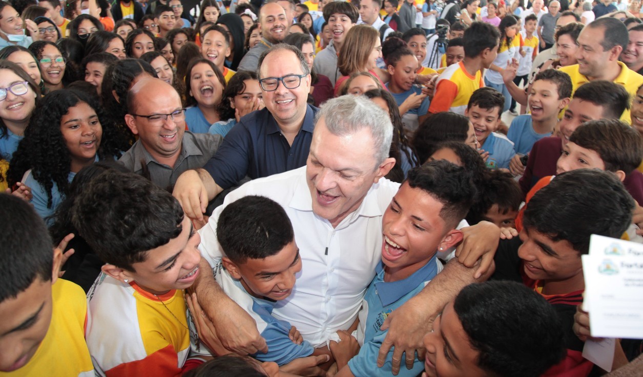 Fóruns Territoriais de Fortaleza - Fórun Territorial Cajazeiras e Barroso - Prefeito José Sarto inaugura nova Escola de Tempo Integral no Barroso