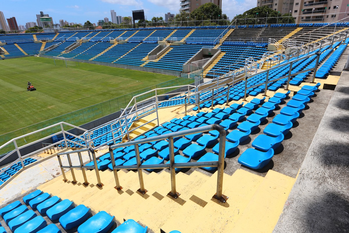 Fóruns Territoriais de Fortaleza - Fórun Territorial Benfica, Fátima e José Bonifácio - Prefeitura inicia Copa de Futebol Master - Idoso Bom de Bola no Estádio Presidente Vargas