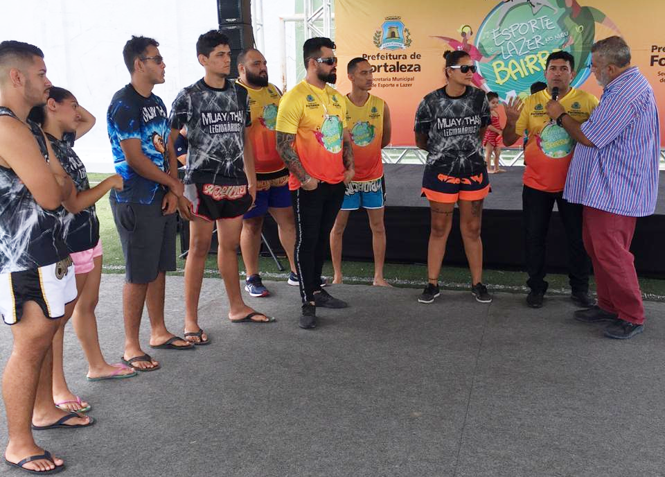 Fóruns Territoriais de Fortaleza - Fórun Territorial Antonio Bezerra, Quintino Cunha e Olavo Oliveira - Projeto Esporte e Lazer no Meu Bairro reúne mais de 800 pessoas na Areninha Estádio Antony Costa