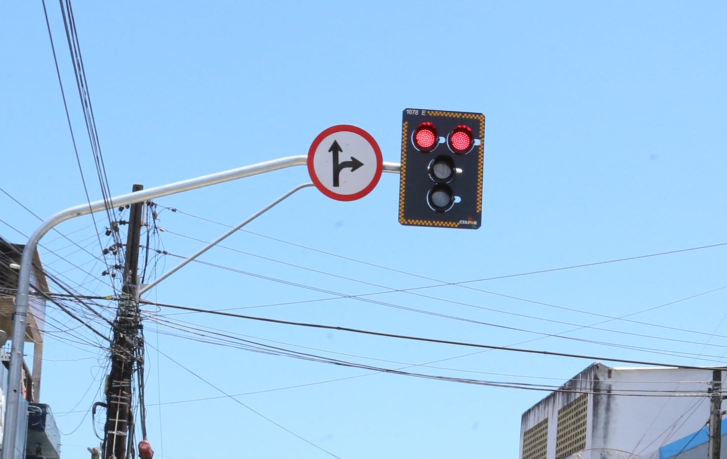 Fóruns Territoriais de Fortaleza - Fórun Territorial Centro, Moura Brasil e Praia de Iracema - Novos semáforos na Rua Floriano Peixoto criam nova opção de acesso ao Centro