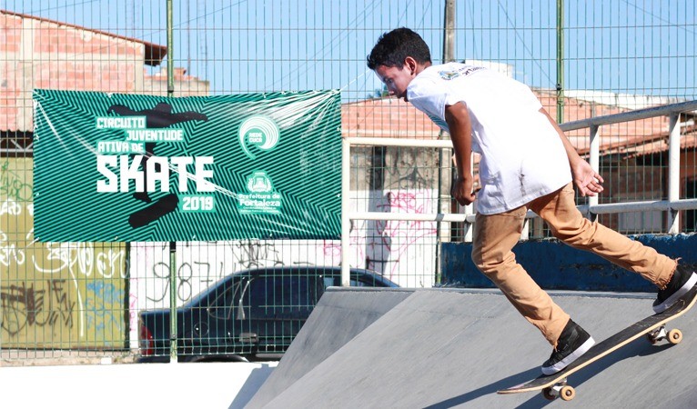 Fóruns Territoriais de Fortaleza - Fórun Territorial Bairro Ellery, São Gerardo, Monte Castelo e Farias Brito - Prefeitura de Fortaleza promove 5ª etapa do Circuito Juventude Ativa de Skate