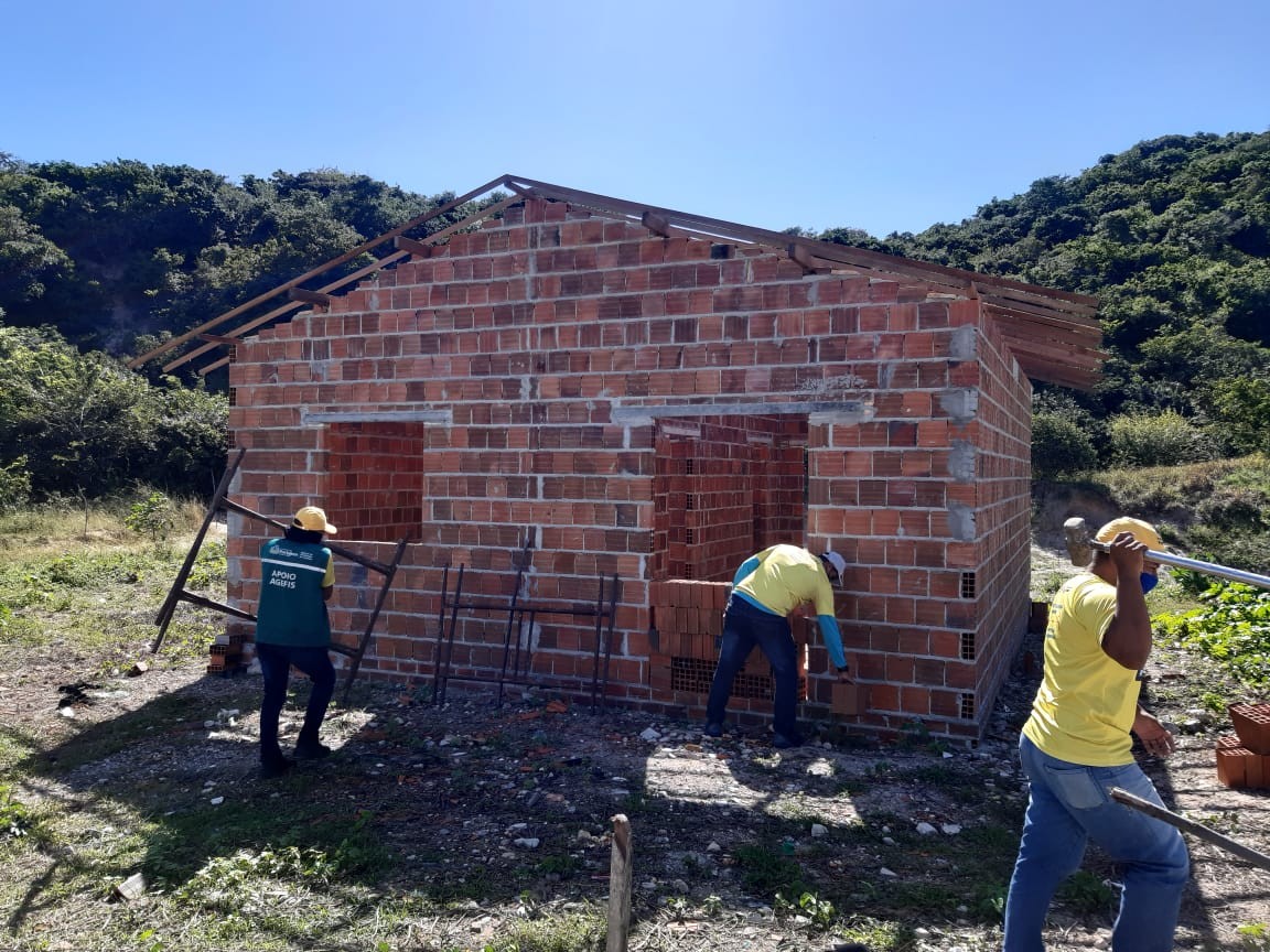 Fóruns Territoriais de Fortaleza - Fórun Territorial Edson Queiroz, Sapiranga-Coité e Sabiaguaba - Agefis realiza demolição de imóveis construídos irregularmente na Sabiaguaba