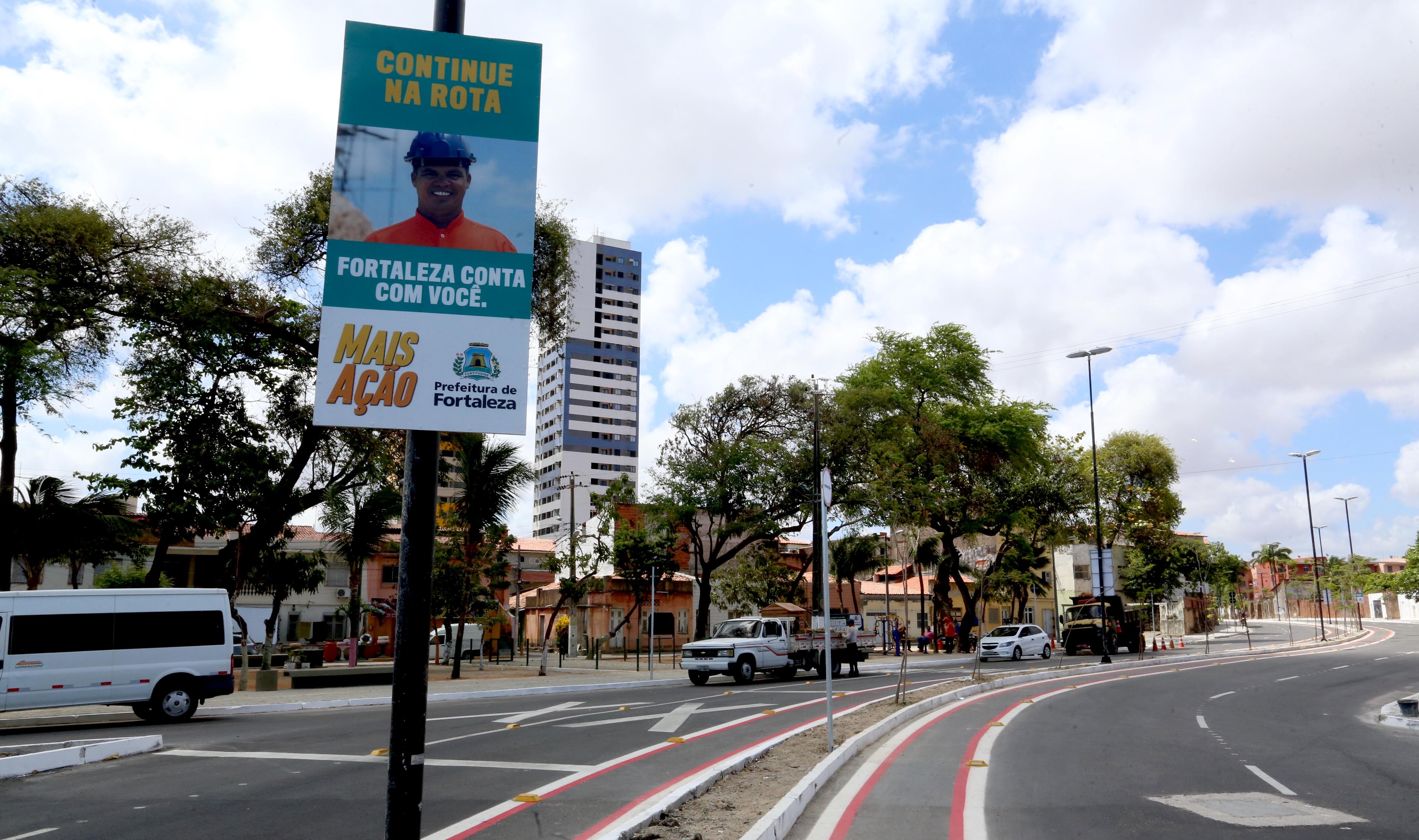 Fóruns Territoriais de Fortaleza - Fórun Territorial Carlito Pamplona e Jacarecanga - Prefeitura de Fortaleza entrega segunda etapa das obras de alargamento e urbanização da Av. José Jatahy