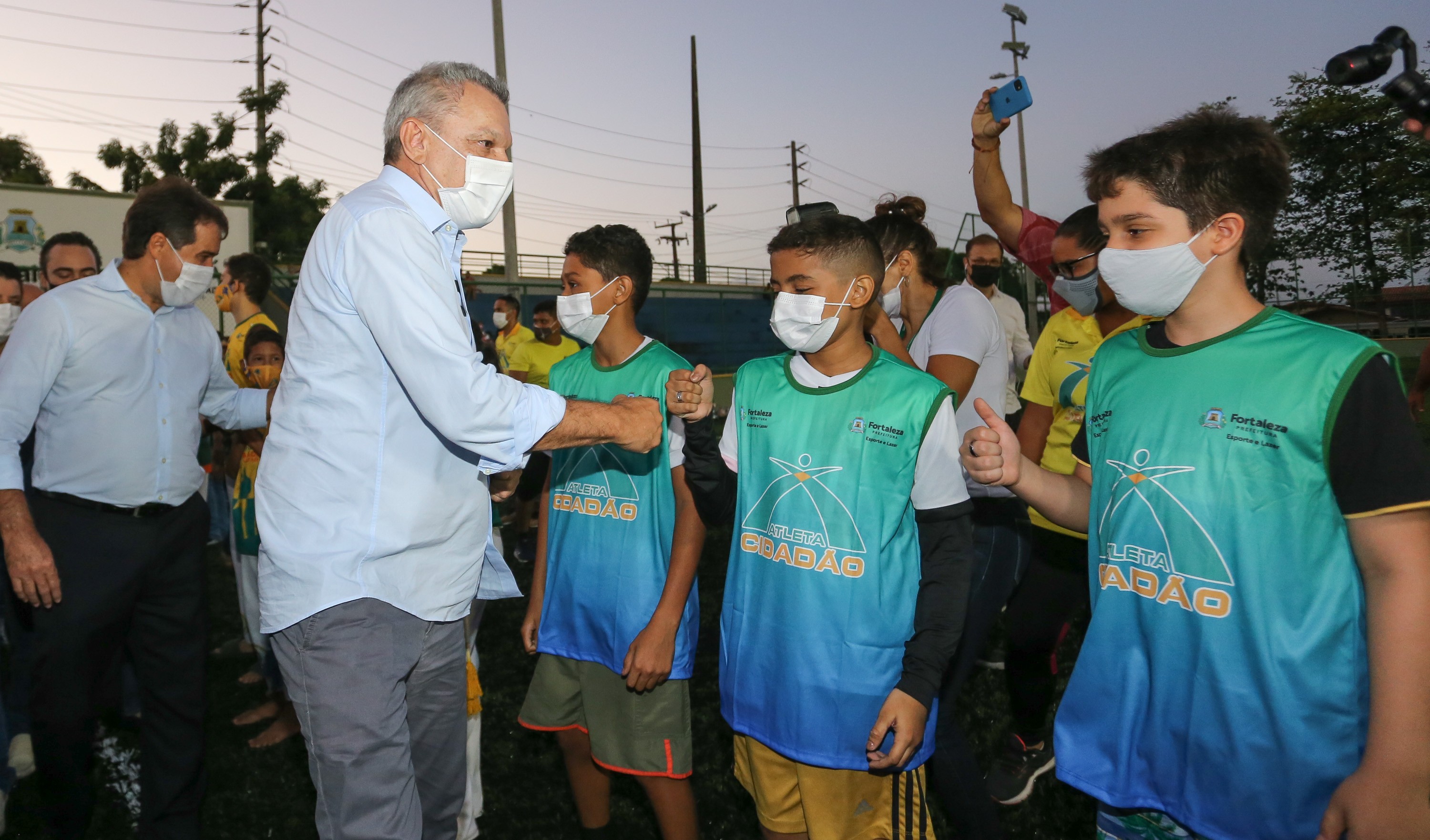 Fóruns Territoriais de Fortaleza - Fórun Territorial Cambeba, Parque Iracema e Messejana - Durante entrega da Areninha Murilão, Sarto se compromete a inaugurar mais dez equipamentos até o fim do ano