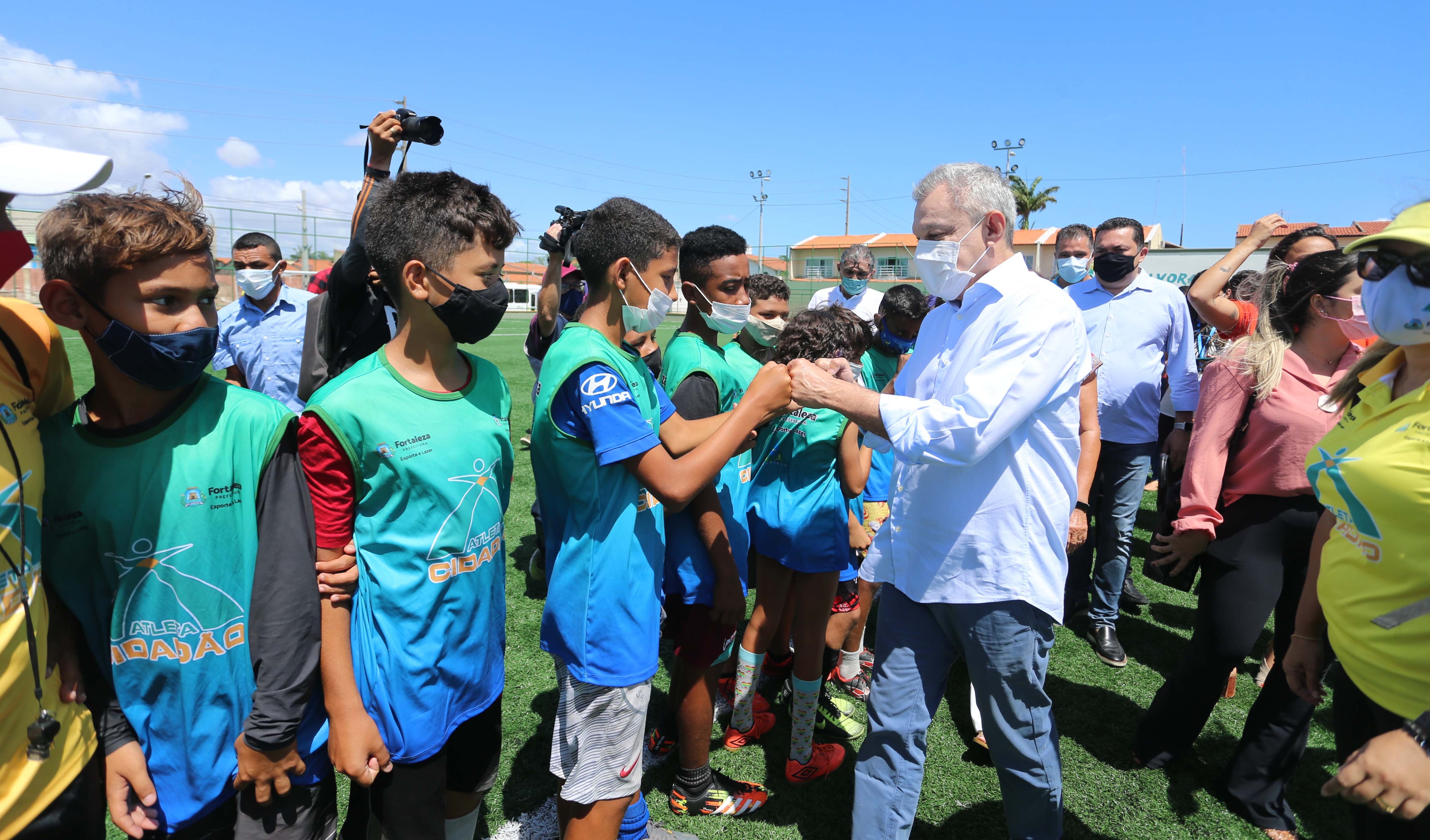 Fóruns Territoriais de Fortaleza - Fórun Territorial Edson Queiroz, Sapiranga-Coité e Sabiaguaba - Durante entrega da Areninha Alvorada, prefeito lança Novo Atleta Cidadão, que está sendo ampliado e passa a ter artes marciais