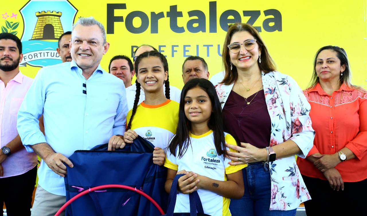 Fóruns Territoriais de Fortaleza - Fórun Territorial Cidade dos Funcionários, Jardim das Oliveiras e Parque Manibura - Prefeitura entrega escola requalificada no Jardim das Oliveiras