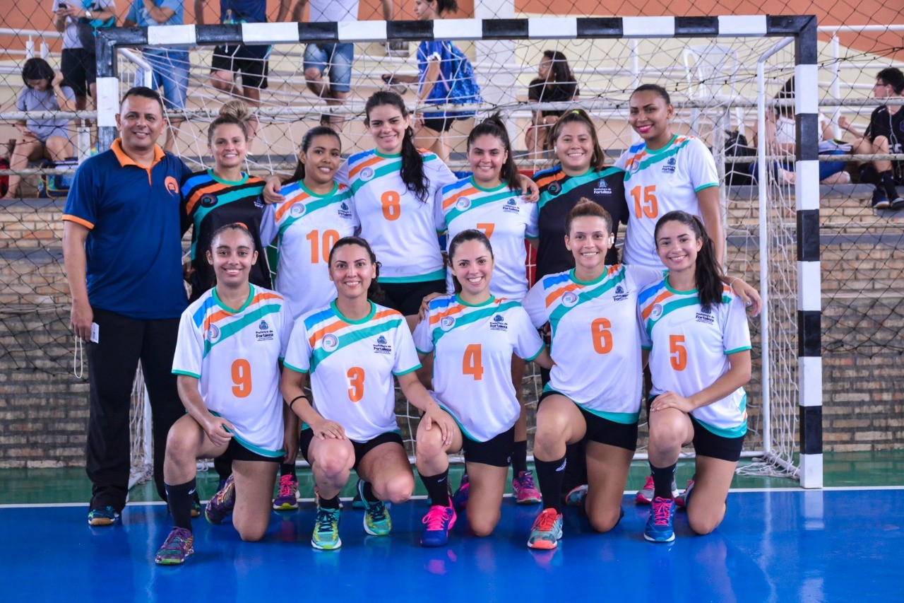 Fóruns Territoriais de Fortaleza - Fórun Territorial Barra do Ceará - Atletas da Rede Cuca participam de etapa de Campeonato Cearense de handebol