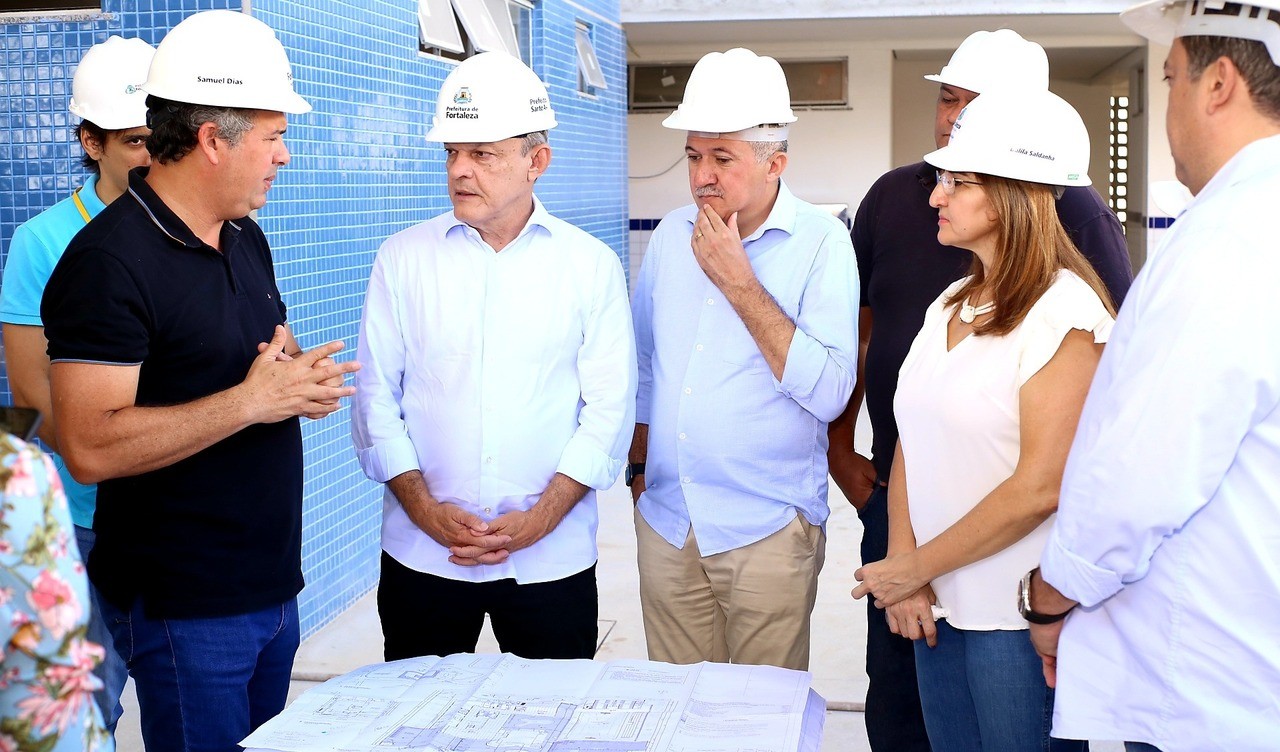 Fóruns Territoriais de Fortaleza - Fórun Territorial Prefeito José Walter e Planalto Ayton Senna - Prefeito Sarto faz visita técnica à obras de escola de ensino fundamental no Residencial Cidade Jardim II