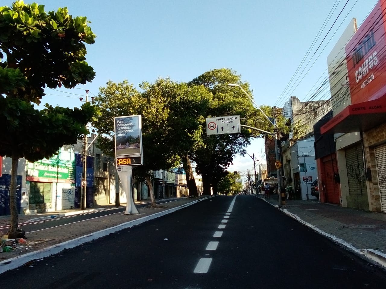 Fóruns Territoriais de Fortaleza - Fórun Territorial Centro, Moura Brasil e Praia de Iracema - Av. Imperador recebe nova faixa exclusiva de ônibus e ciclofaixa