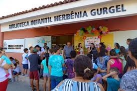 Fóruns Territoriais de Fortaleza - Fórun Territorial Conjunto Ceará I, Conjunto Ceará II e Genibau - Biblioteca Herbênia Gurgel realiza exposição de cordéis no Dia Nacional da Cultura