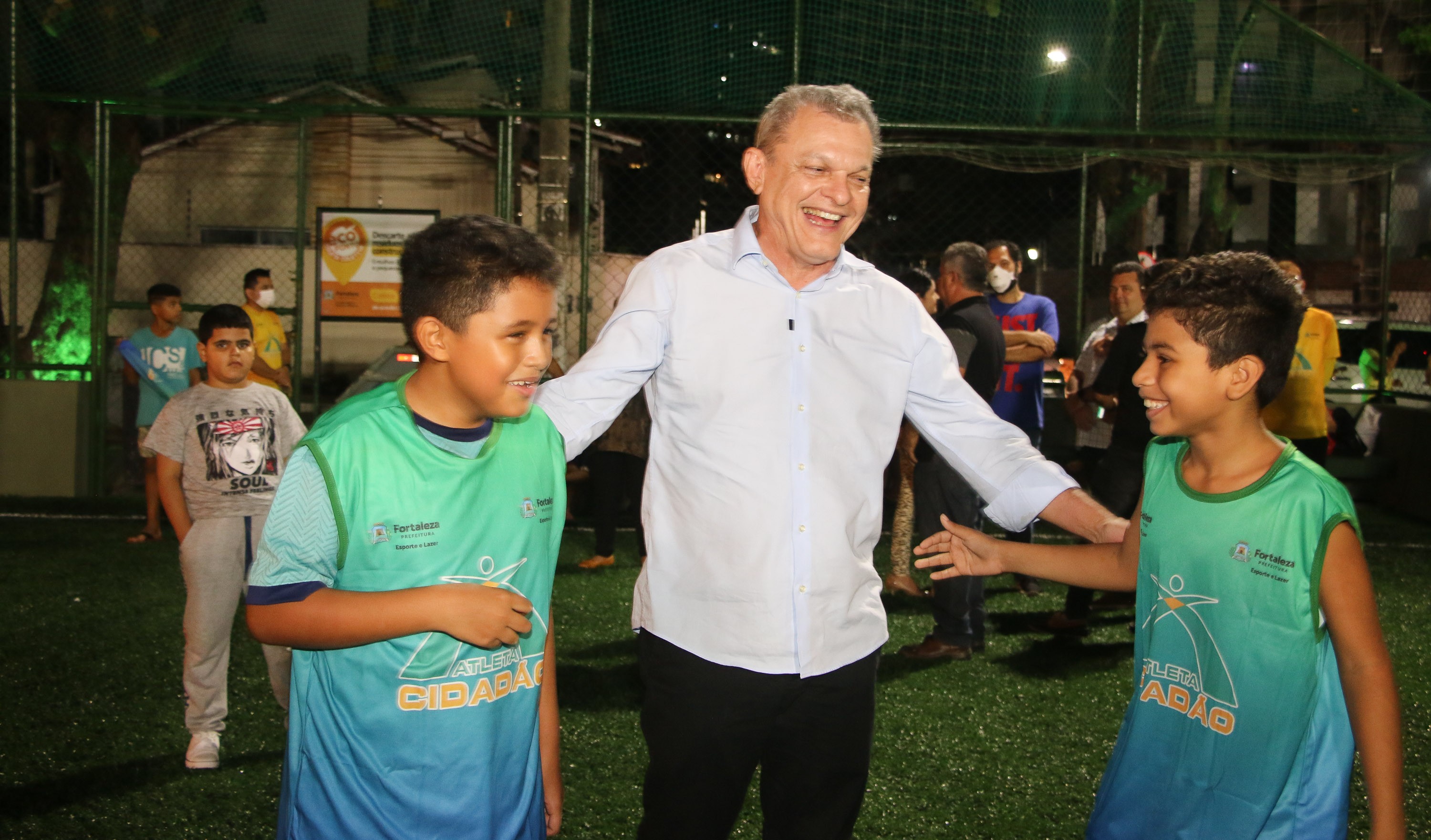 Fóruns Territoriais de Fortaleza - Fórun Territorial Aldeota, Meireles - Areninha do Campo do América é entregue à população totalmente revitalizado