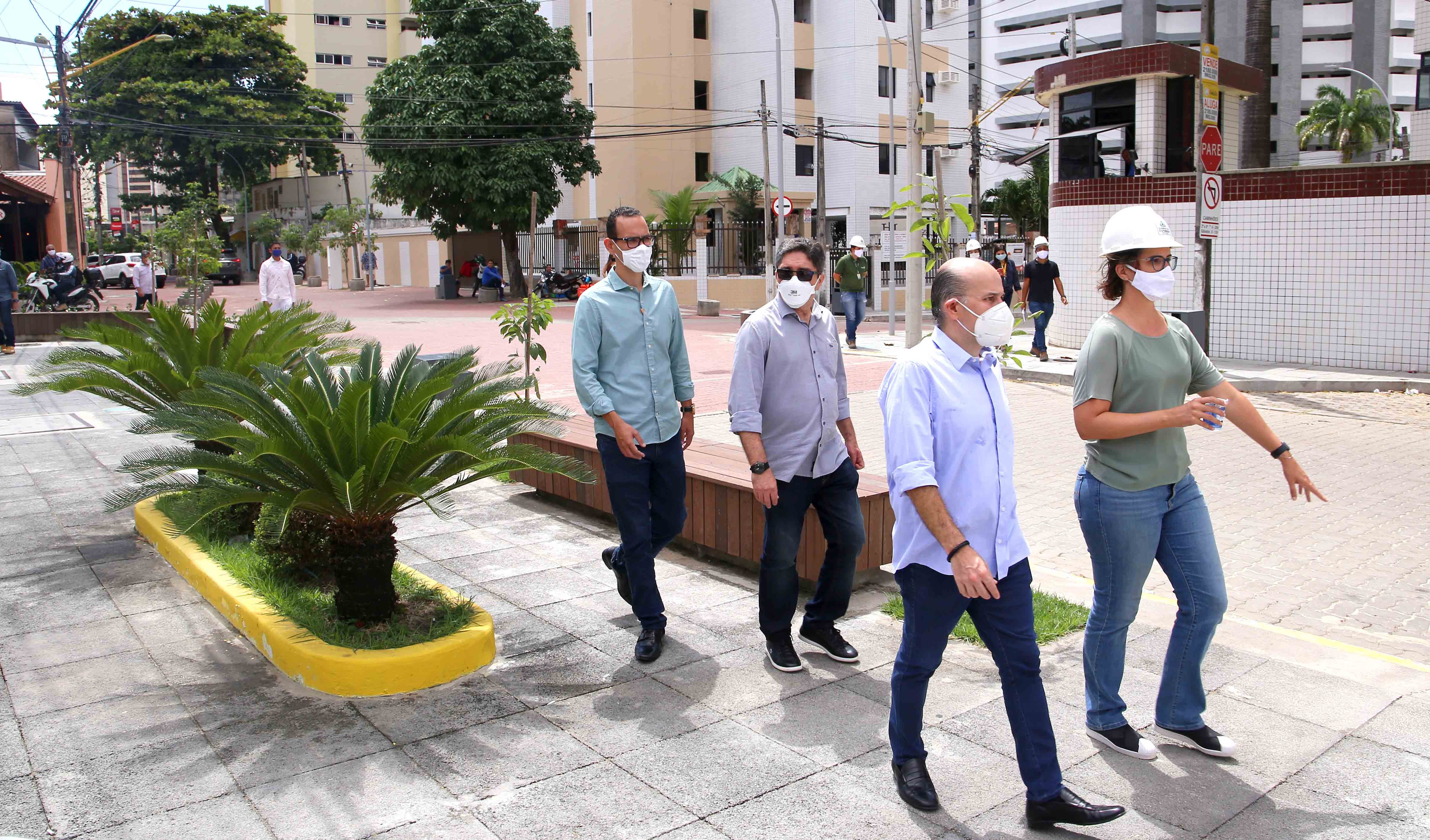 Fóruns Territoriais de Fortaleza - Fórun Territorial Papicu, Varjota e De Lourdes - Prefeito Roberto Cláudio visita obras do Polo Gastronômico da Varjota