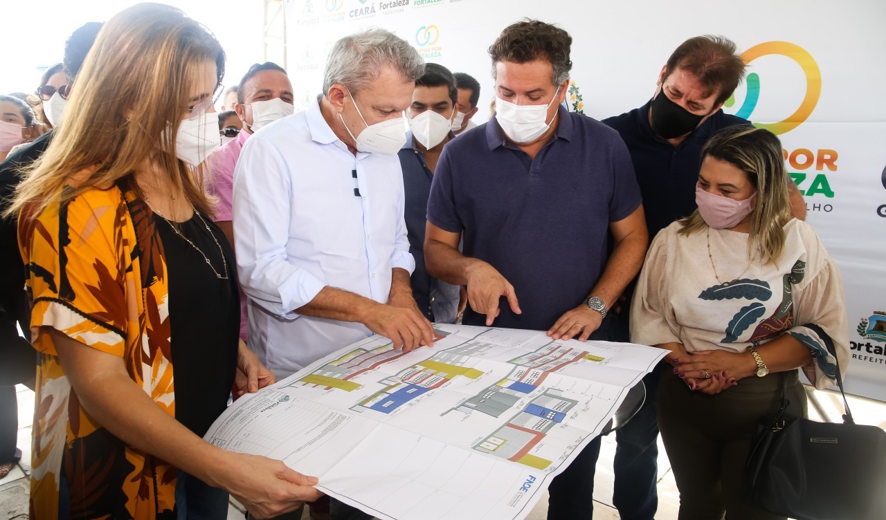 Fóruns Territoriais de Fortaleza - Fórun Territorial Cristo Redentor e Pirambu - Prefeito Sarto assina ordem de serviço para construção de Centro de Educação Infantil no Pirambu