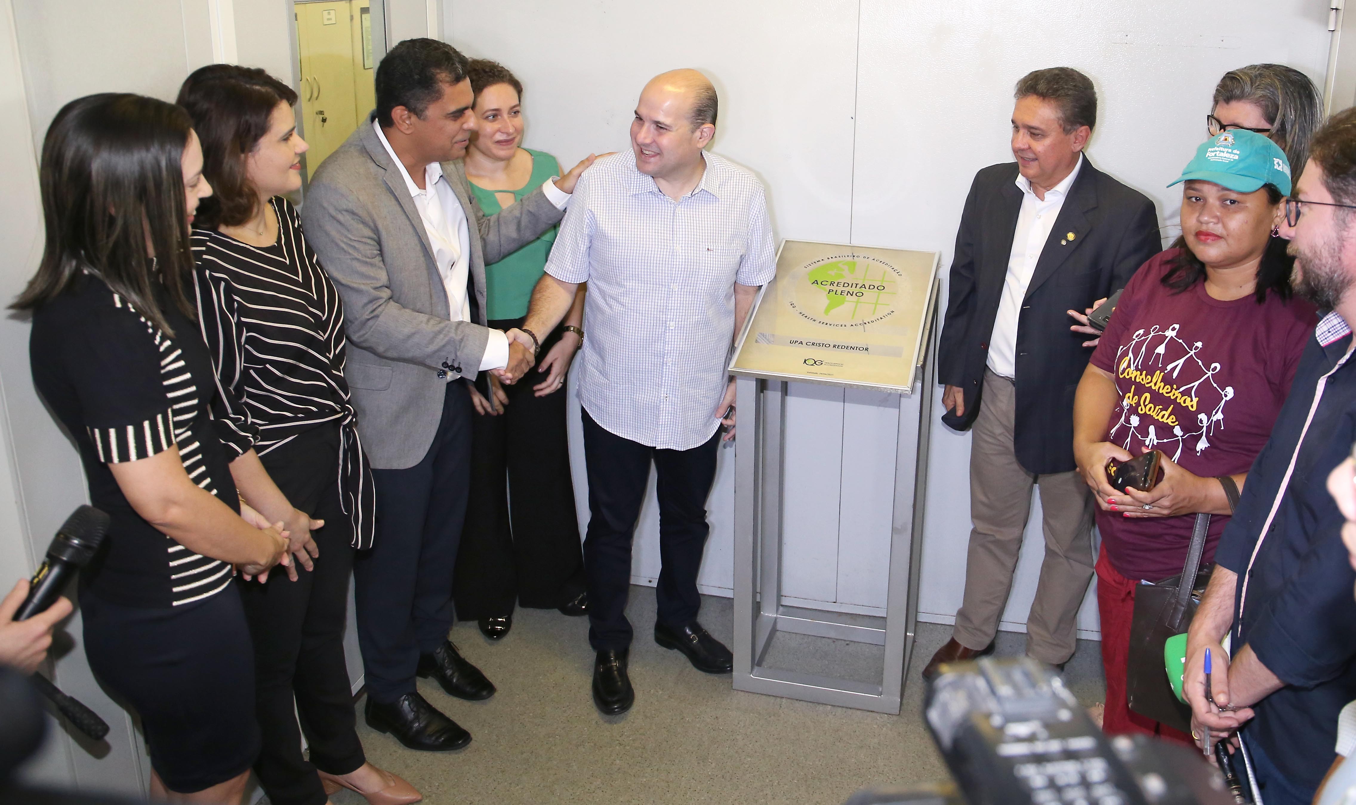 Fóruns Territoriais de Fortaleza - Fórun Territorial Cristo Redentor e Pirambu - Prefeito Roberto Cláudio participa da solenidade de entrega do Certificado de Acreditação para UPA do Cristo Redentor