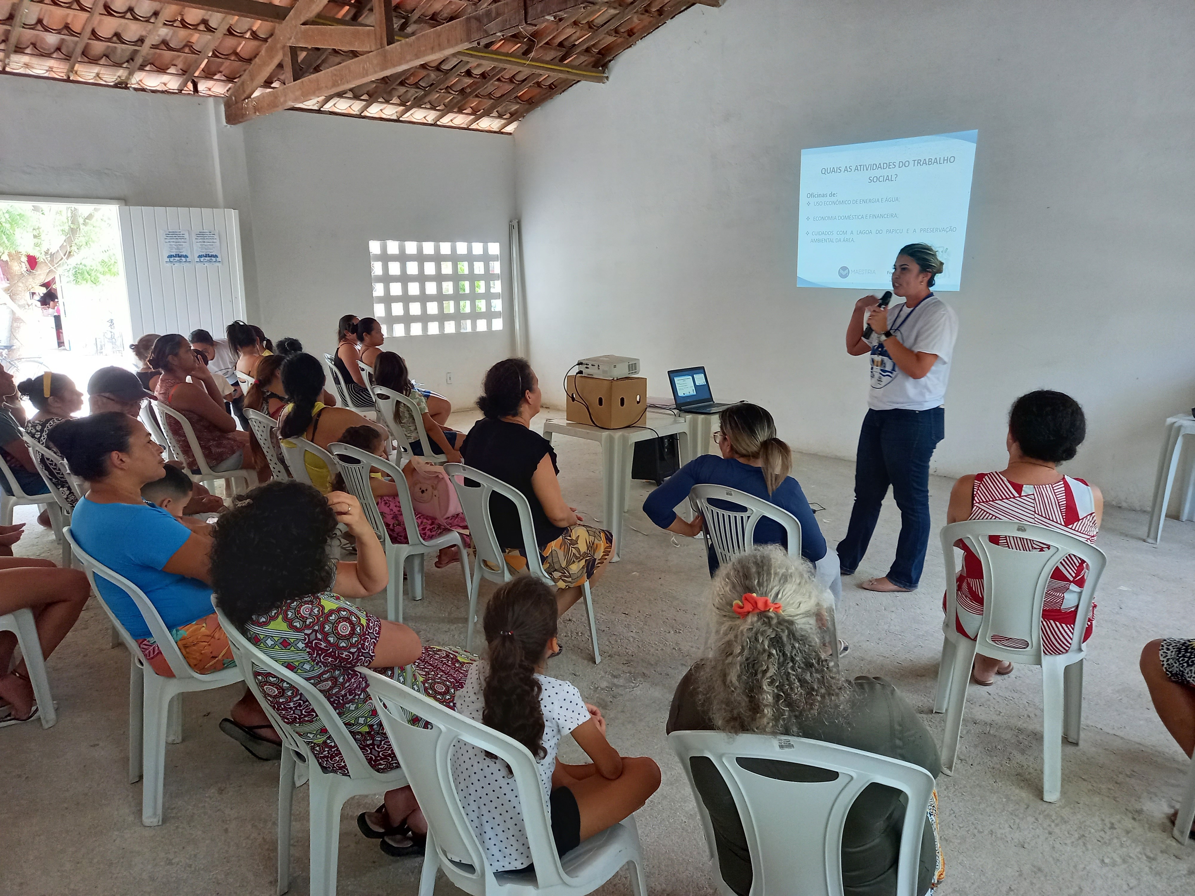 Fóruns Territoriais de Fortaleza - Fórun Territorial Papicu, Varjota e De Lourdes - Prefeitura inicia trabalho social com famílias do entorno da Lagoa do Papicu