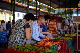 Fóruns Territoriais de Fortaleza - Fórun Territorial Centro, Moura Brasil e Praia de Iracema - Feira de produtos orgânicos no Mercado dos Pinhões gera impacto econômico e cultural em Fortaleza