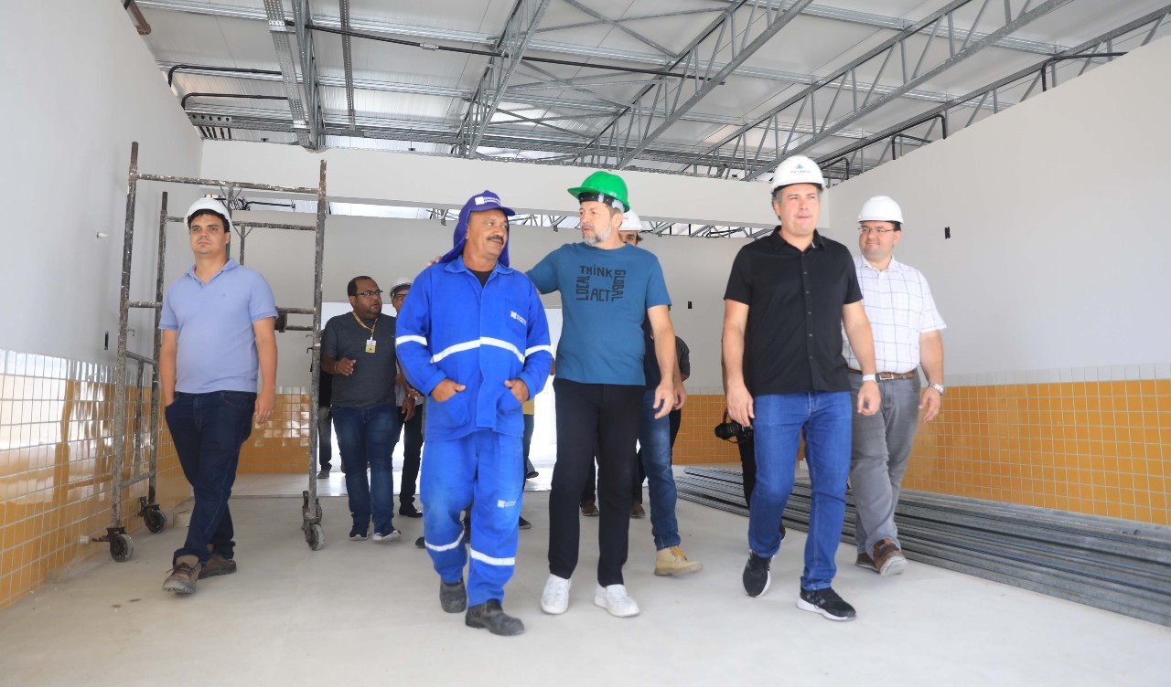 Fóruns Territoriais de Fortaleza - Fórun Territorial Parque Dois Irmãos, Passaré, Boa Vista e Dias Macedo - Prefeito em exercício Élcio Batista vistoria obras do CEI Parque Dois Irmãos