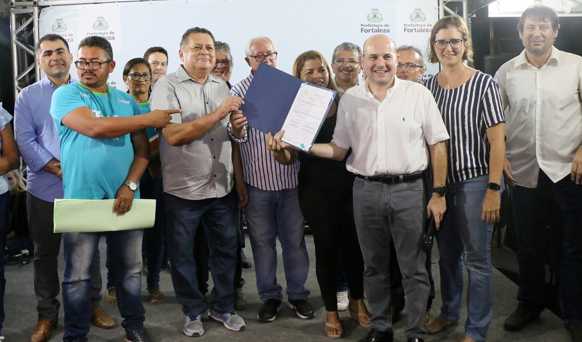 Fóruns Territoriais de Fortaleza - Fórun Territorial Conjunto Palmeiras e Jangurussu - Prefeito Roberto Cláudio autoriza o início de obras de saneamento e urbanização na comunidade Jagatá