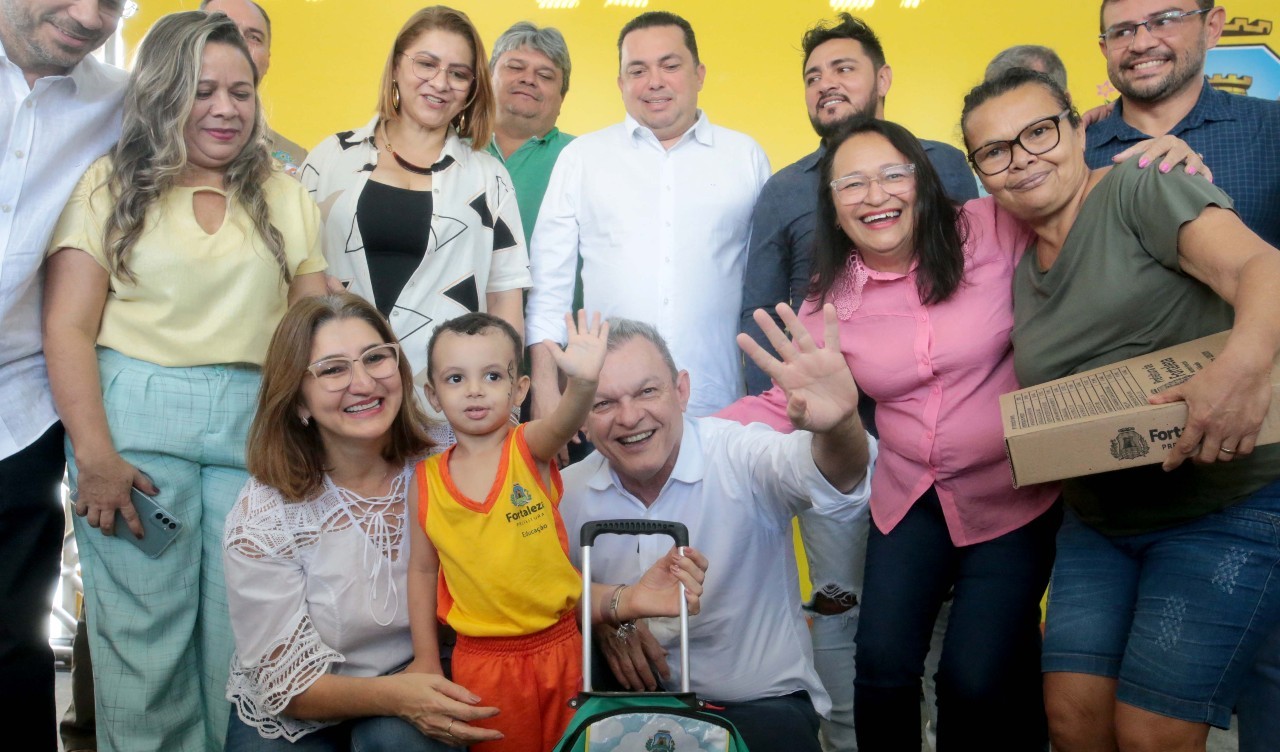 Fóruns Territoriais de Fortaleza - Fórun Territorial Canindezinho, Parque Santa Rosa, Parque Presidente Vargas, Conjunto Esperança, Parque São José, Novo Mondubim e Aracapé - Prefeito Sarto inaugura Centro de Educação Infantil no bairro Aracapé