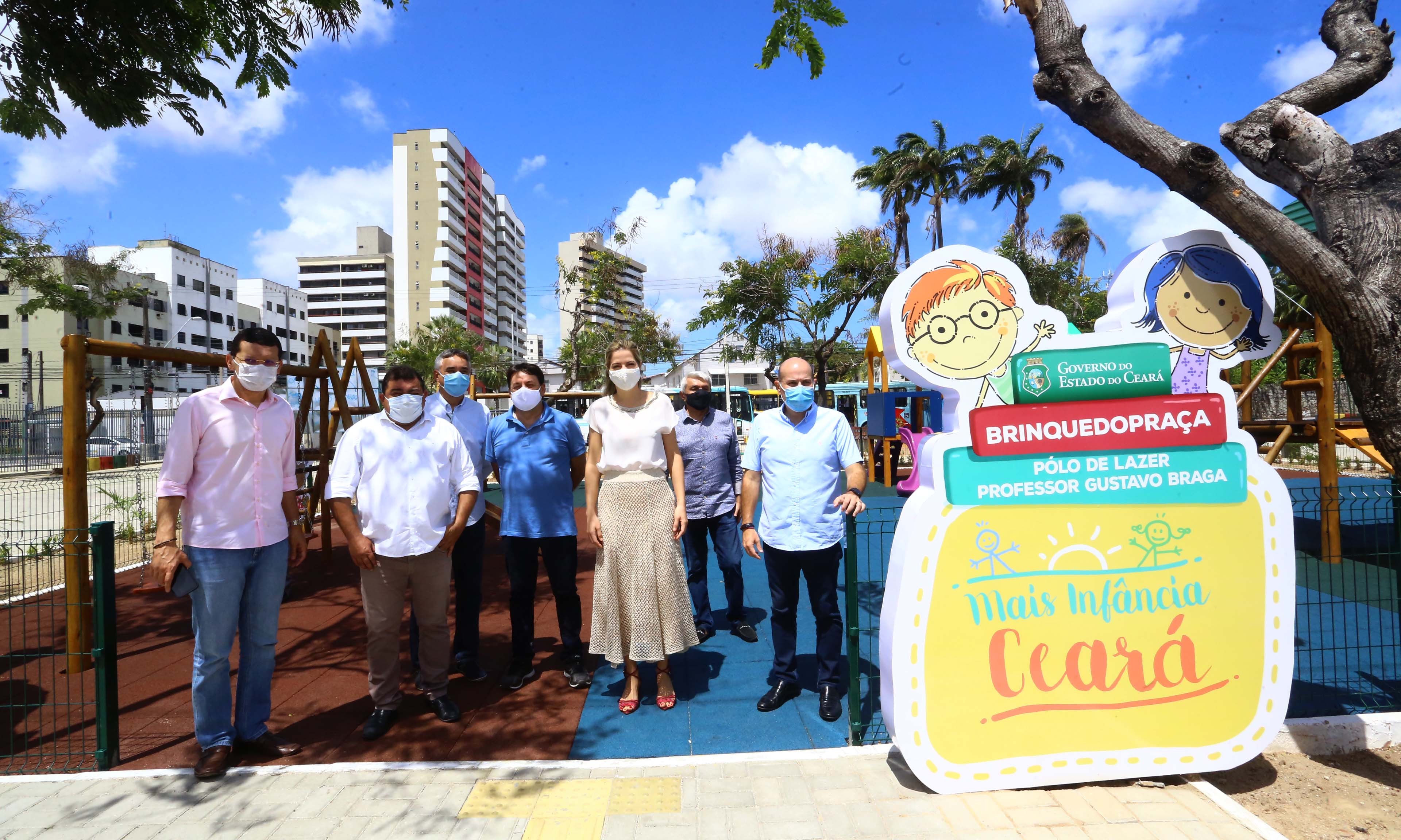 Fóruns Territoriais de Fortaleza - Fórun Territorial Damas, Jardim America, Bom Futuro e Montese - Prefeito Roberto Cláudio e primeira-dama do Estado, Onélia Santana, entregam novo Polo de Lazer Gustavo Braga