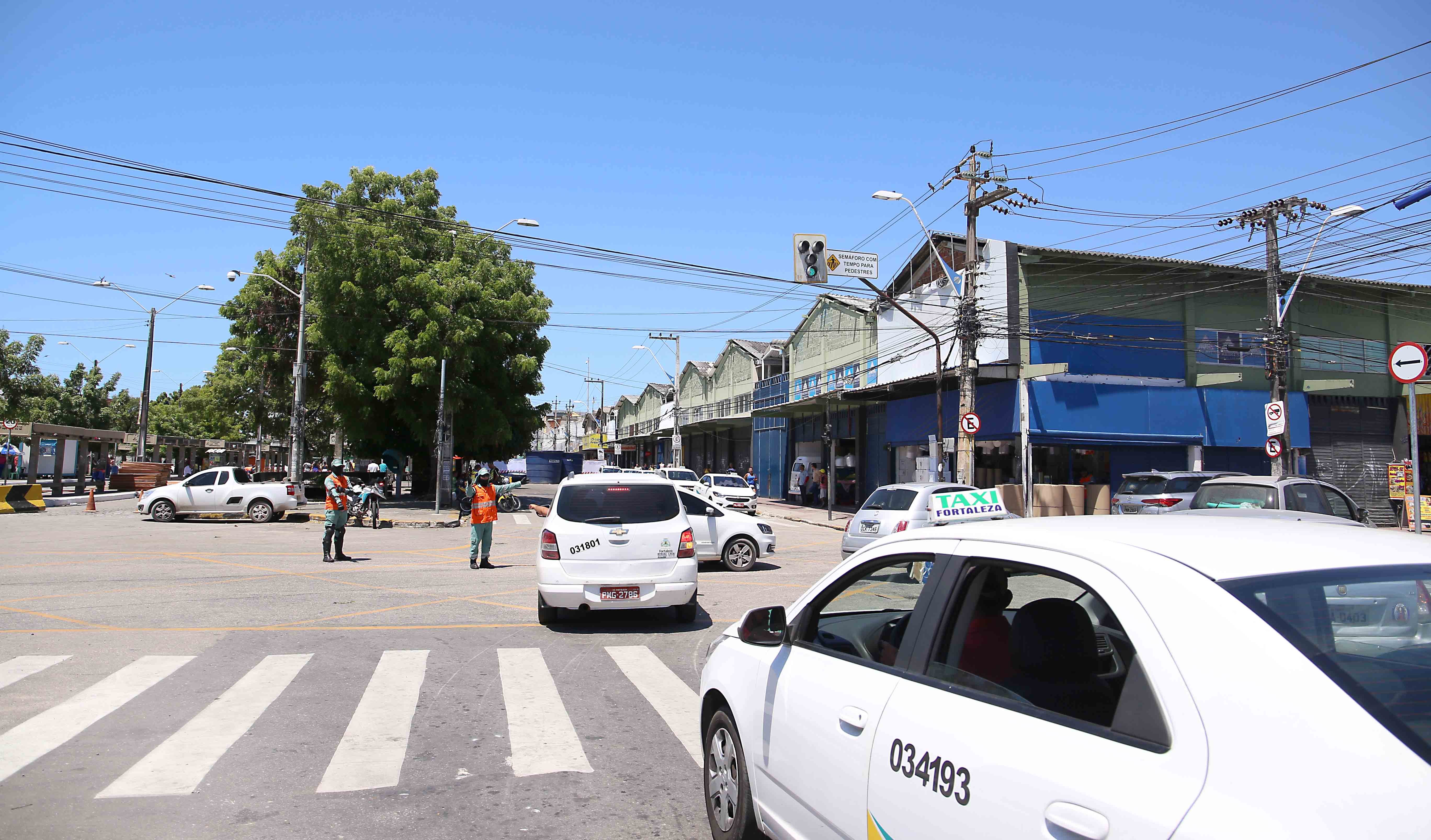 Fóruns Territoriais de Fortaleza - Fórun Territorial Centro, Moura Brasil e Praia de Iracema - Trecho da Rua Castro e Silva é bloqueado para obras do Metrô na Praça da Estação