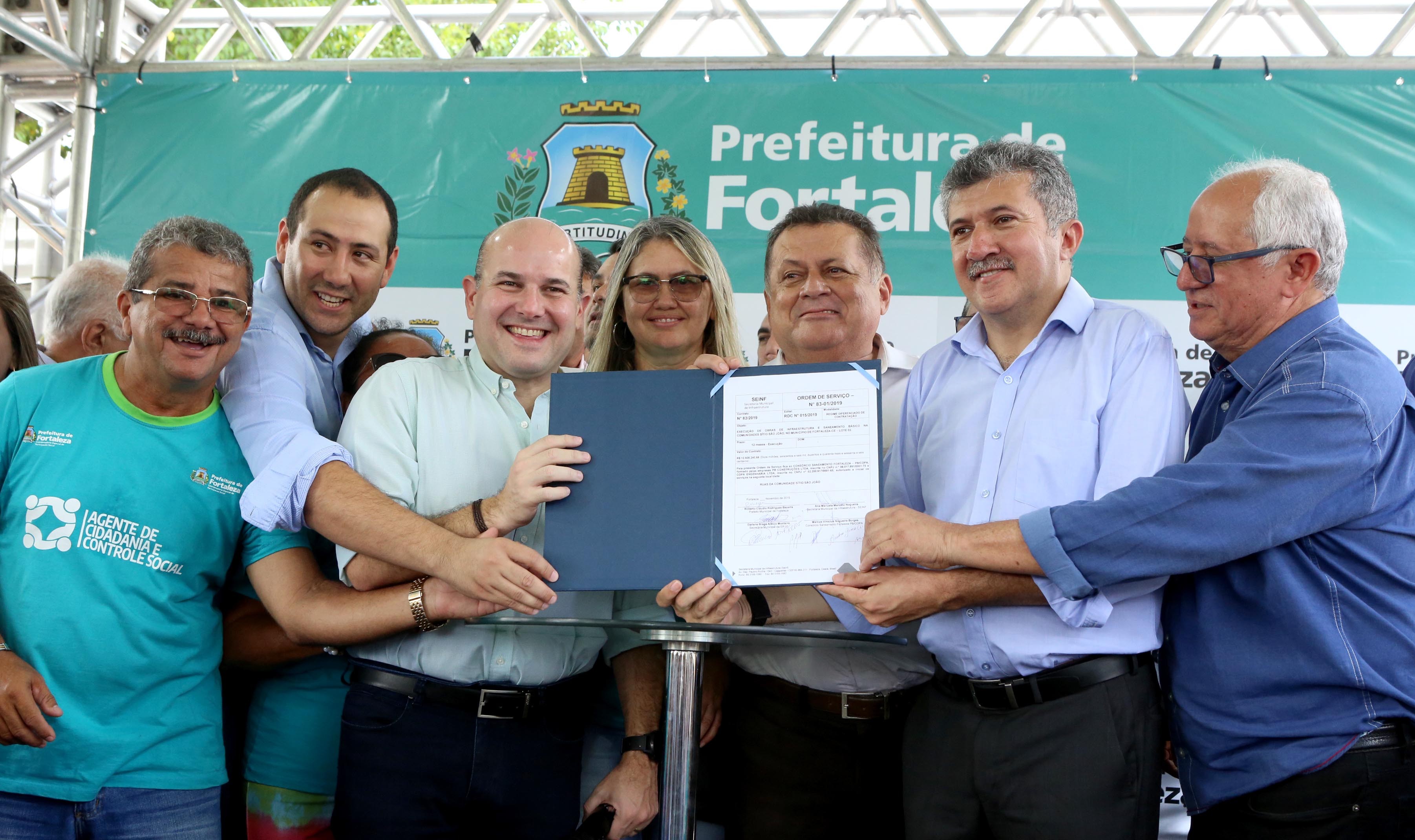 Fóruns Territoriais de Fortaleza - Fórun Territorial Conjunto Palmeiras e Jangurussu - Prefeito Roberto Cláudio autoriza obras de urbanização, drenagem e saneamento na comunidade Sítio São João