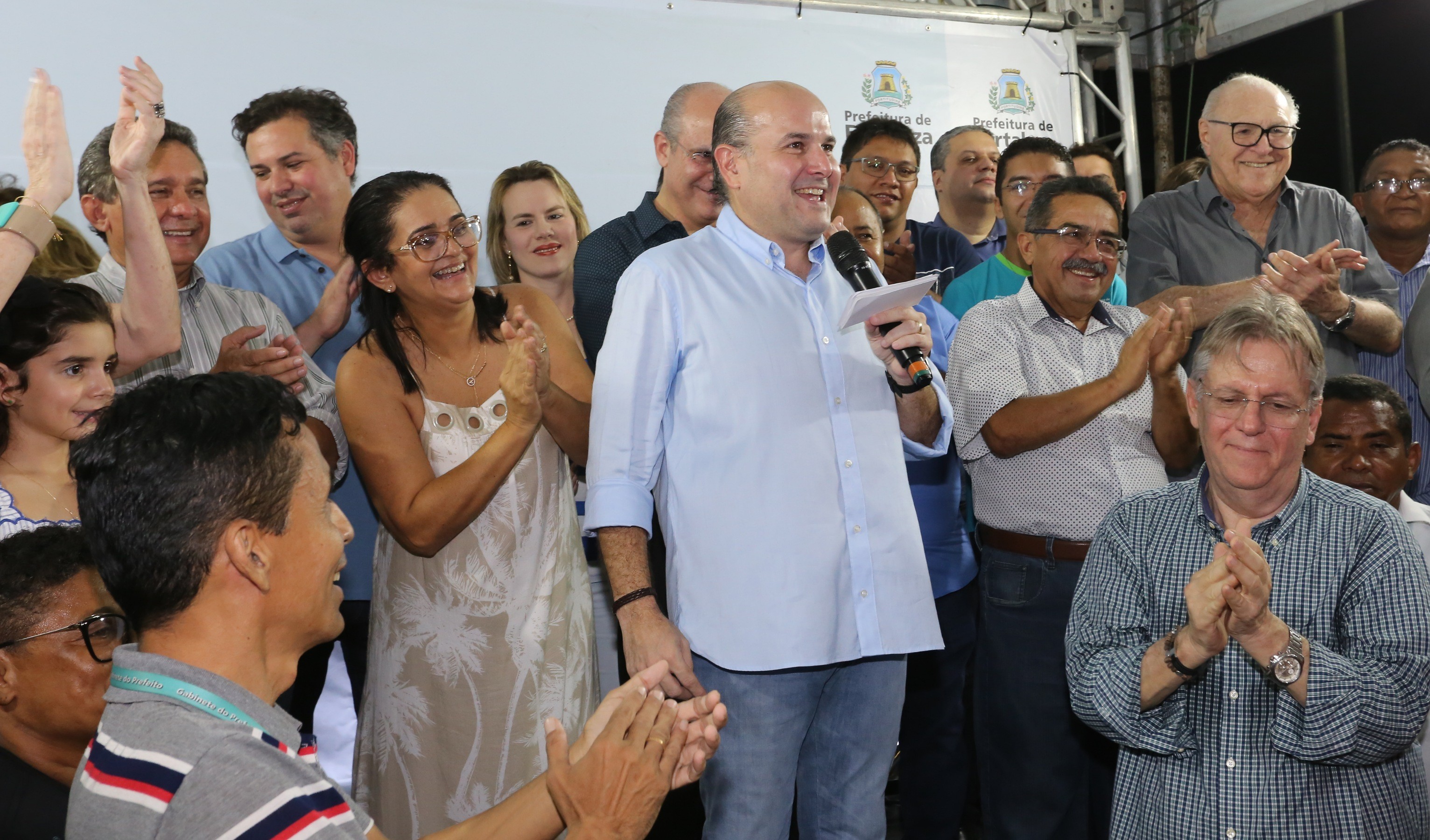 Fóruns Territoriais de Fortaleza - Fórun Territorial Cristo Redentor e Pirambu - Prefeito Roberto Cláudio entrega urbanização da Lagoa do Mel e Praça Dr. Luís França